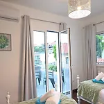 Villa Rodrigues *